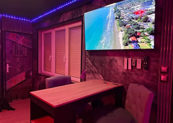 And Yetişkin Oteli *